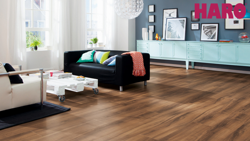 Ламинат Haro Tritty 100 Орех Итальянский 542076 1282×193×8 фото в интерьере Ламинат Haro Tritty 100 Орех Итальянский 542076 1282×193×8 фото в интерьере